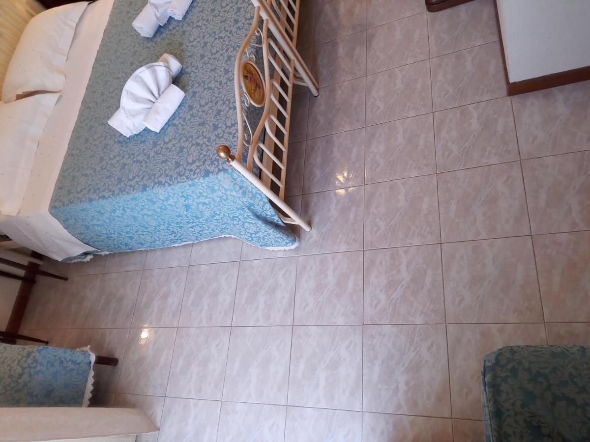B&B Le Begonie Ascoli Piceno Exterior foto