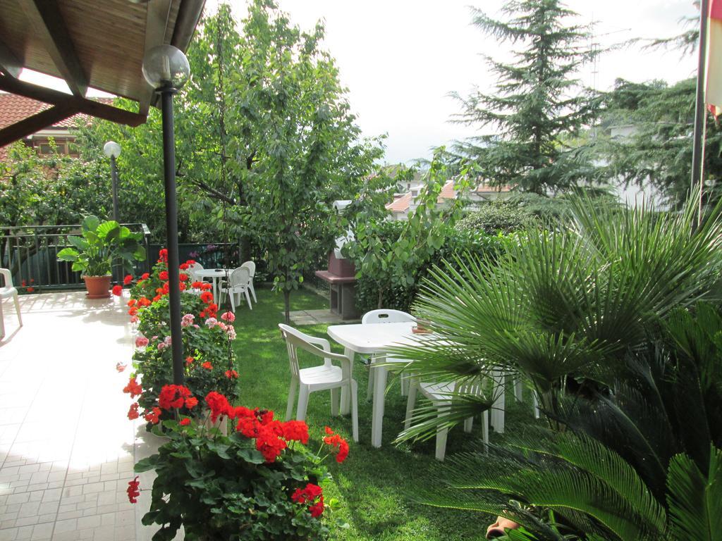 B&B Le Begonie Ascoli Piceno Exterior foto