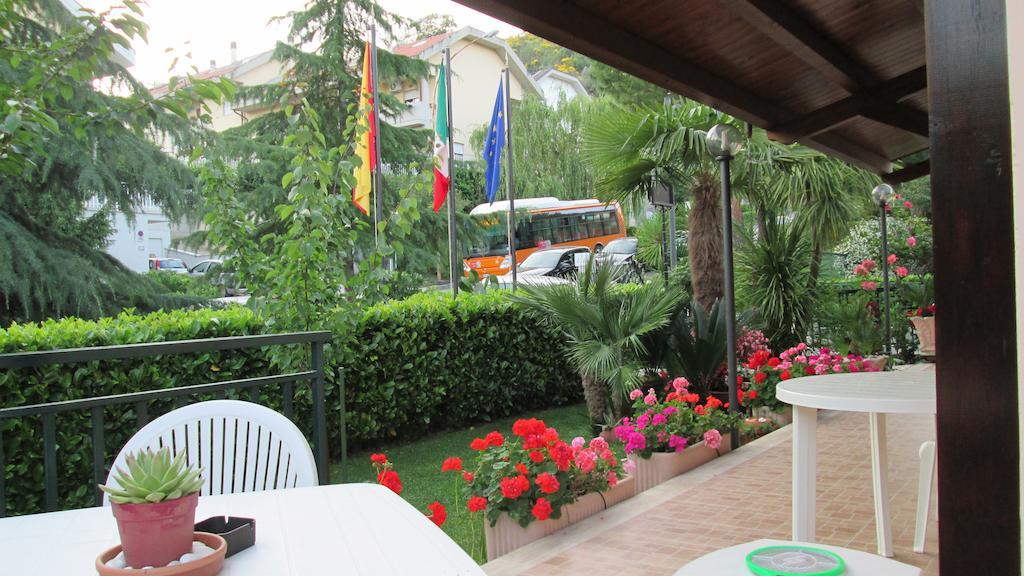 B&B Le Begonie Ascoli Piceno Exterior foto
