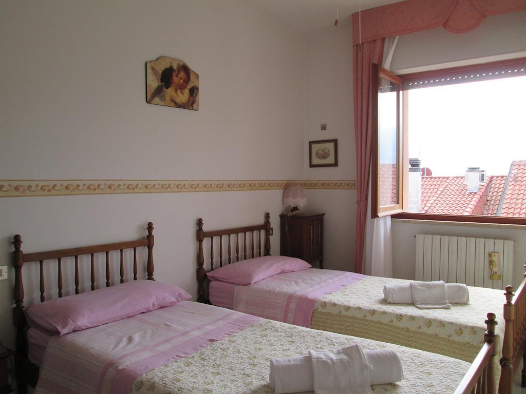 B&B Le Begonie Ascoli Piceno Exterior foto